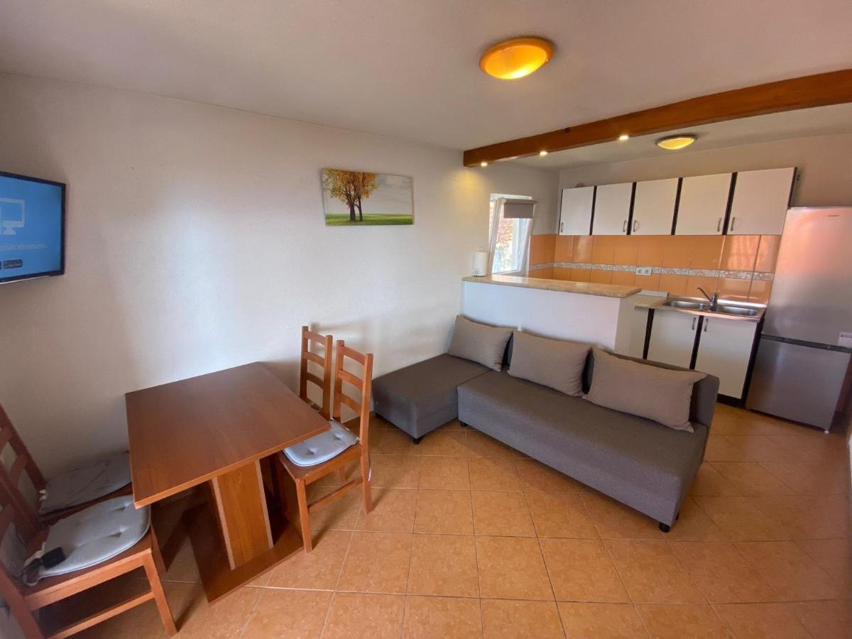 Gdinj Seaside Secluded Apartments Cove Tvrdni Dolac, Hvar - 12655 מראה חיצוני תמונה