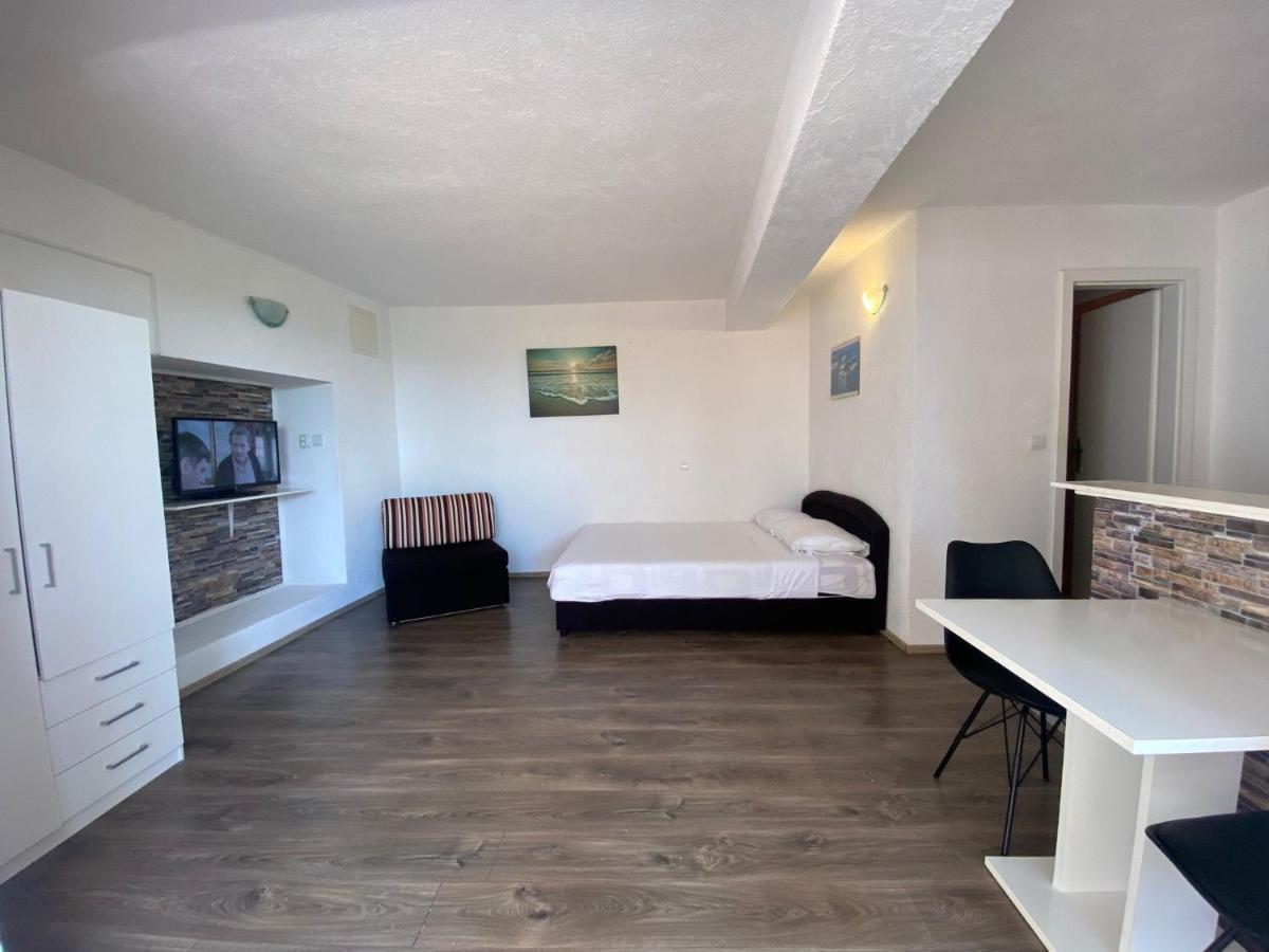Gdinj Seaside Secluded Apartments Cove Tvrdni Dolac, Hvar - 12655 מראה חיצוני תמונה