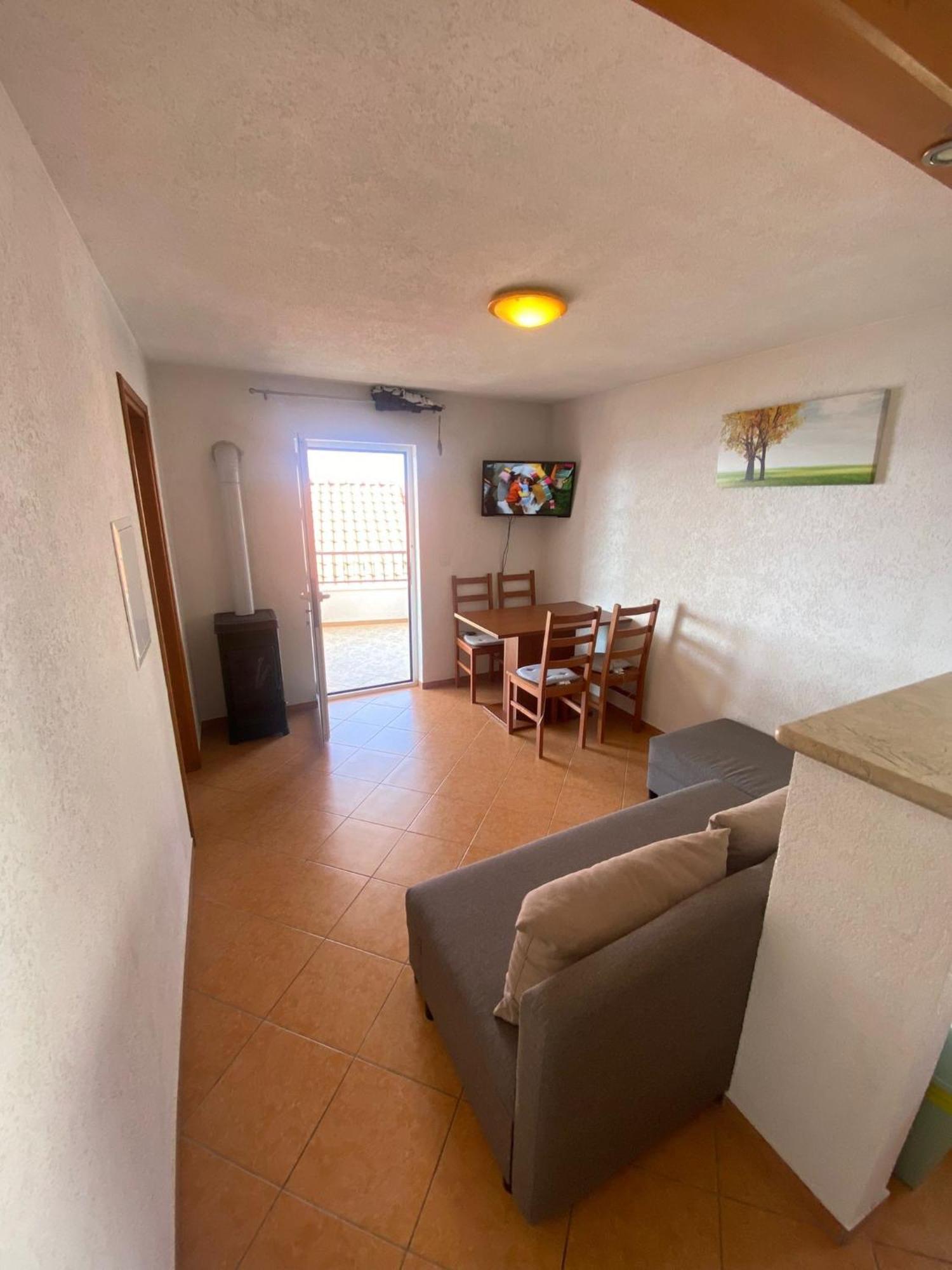 Gdinj Seaside Secluded Apartments Cove Tvrdni Dolac, Hvar - 12655 חדר תמונה